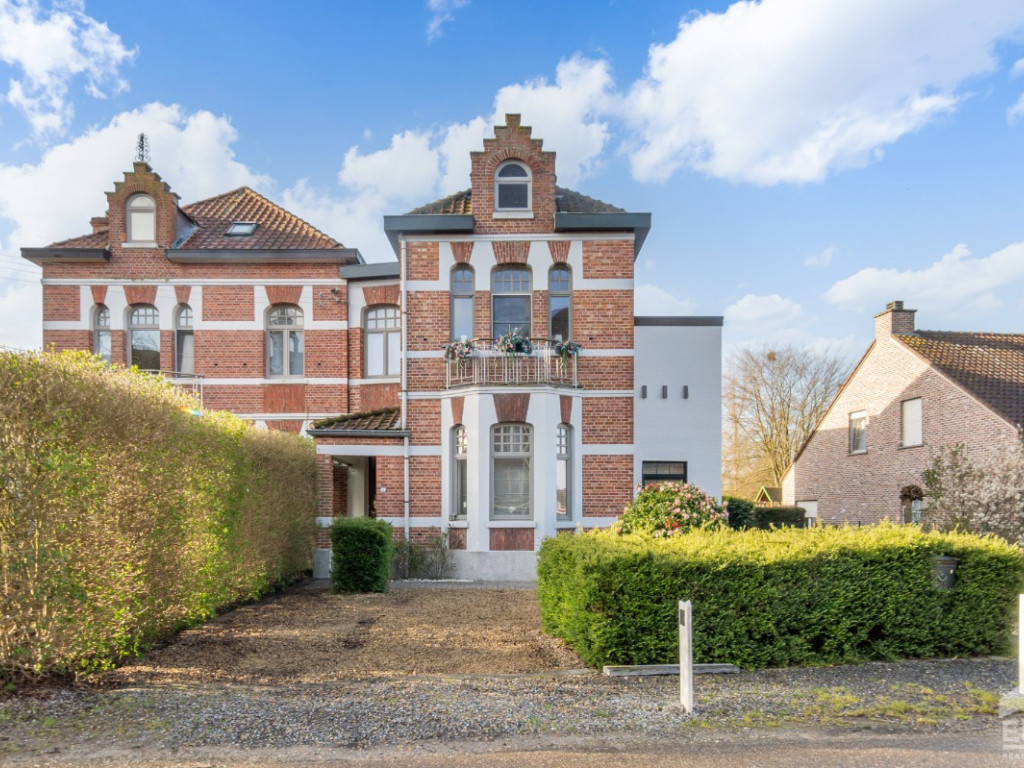 Oude Straat - 4 - - 3540