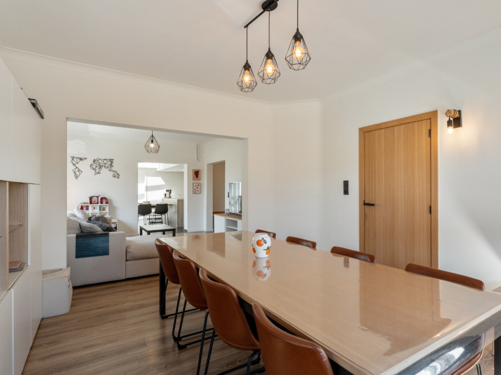 Stationsstraat - 38 - - 3545