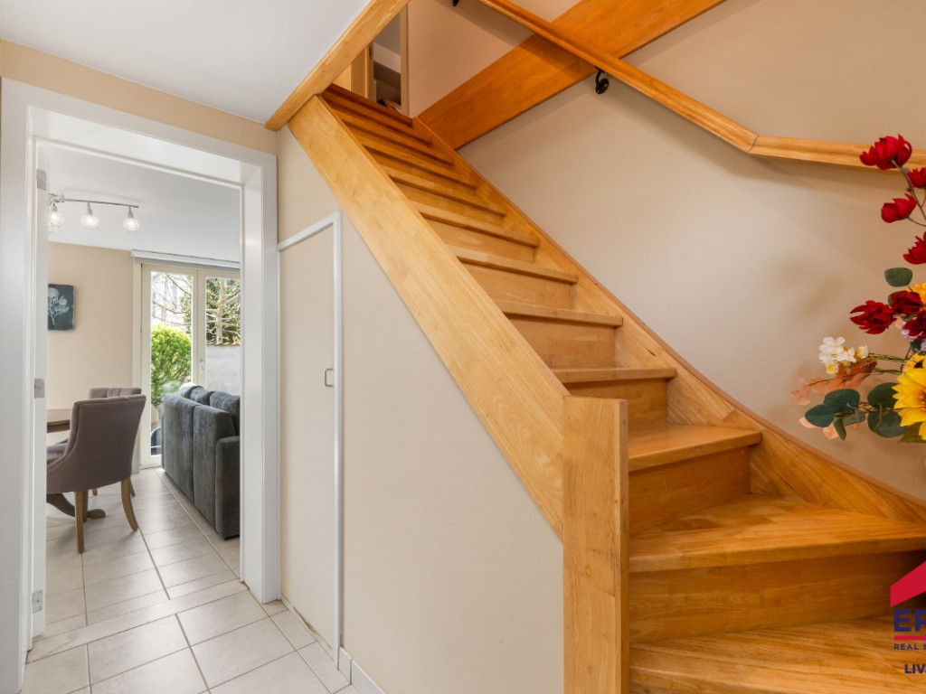 Steenweg - 702 - - 9472