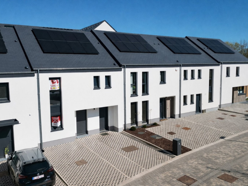 Rue du Haut-Fourneau - 8 - - Lot 94 - 6720