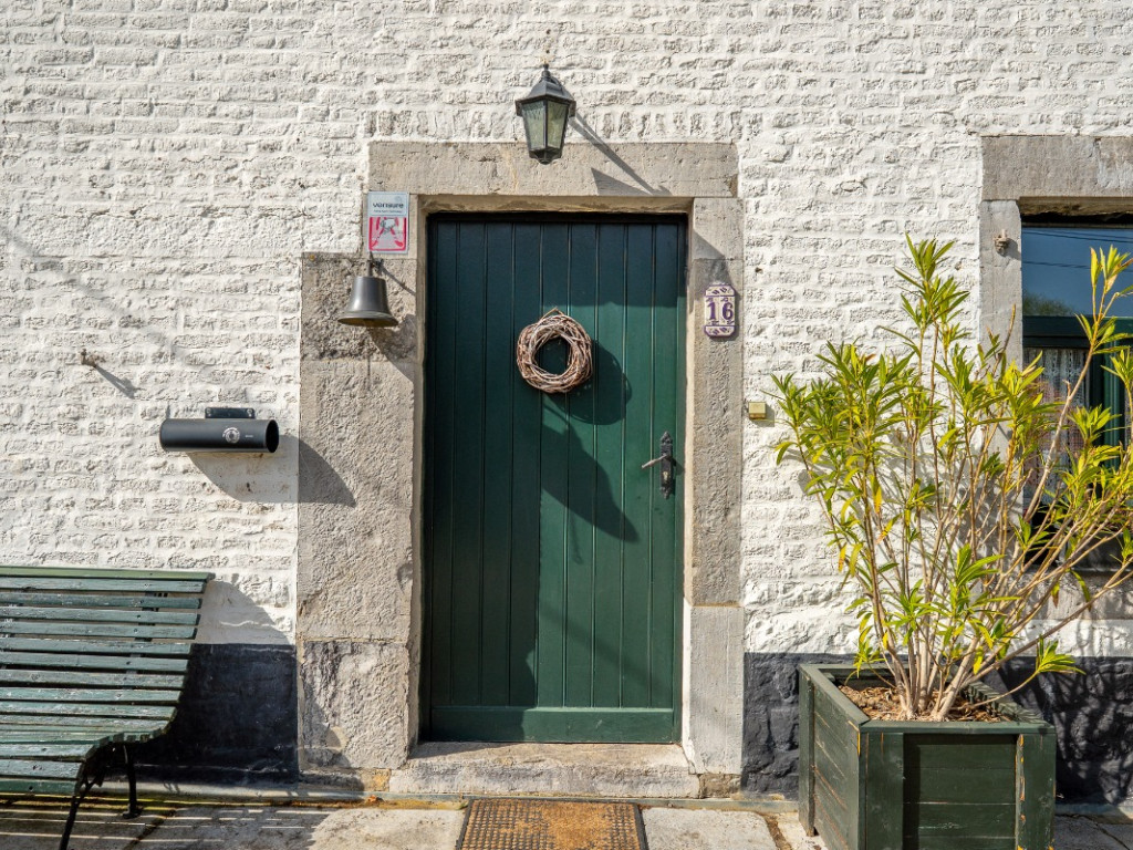 Rue du Bout - 16 - - 5070