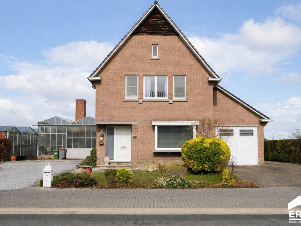 Cornelstraat - 44 - - 3740