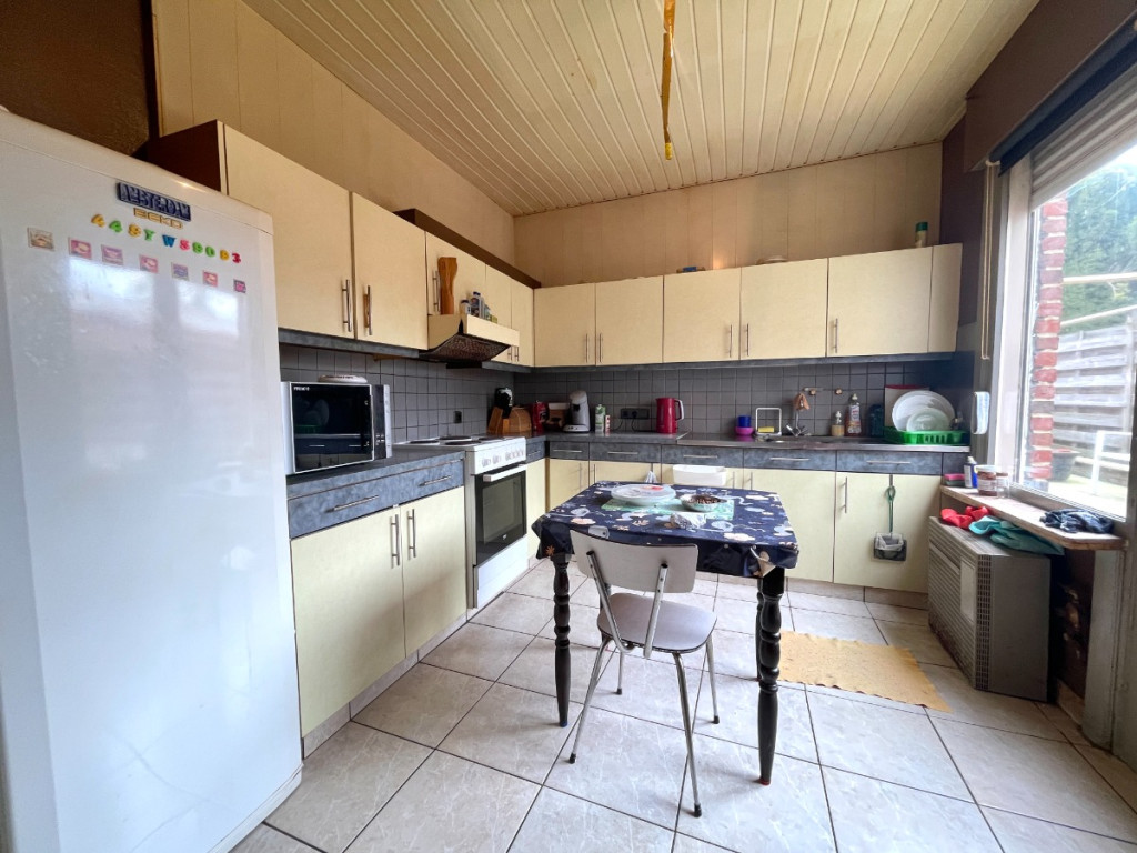 Dorpsplein - 14 - - 8851