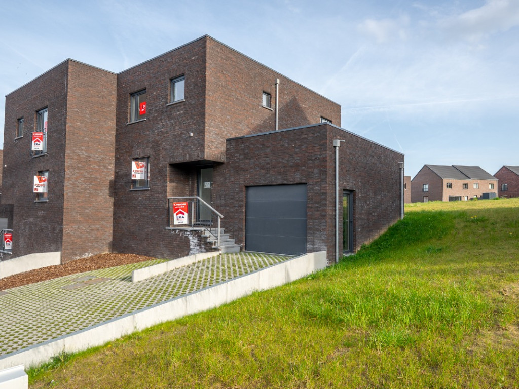 Rue Dieudonnée Morel - 16 - - Lot 86 - 5001