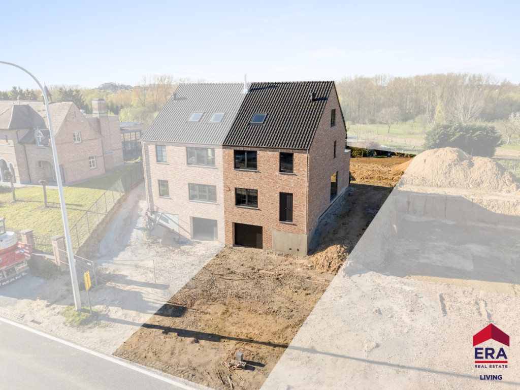 Ninoofsesteenweg - 215A - - 1760