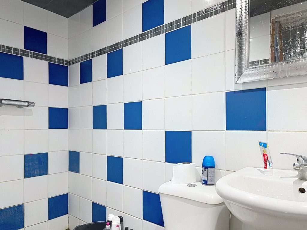 Rue Hector Denis - 11 - - 7390