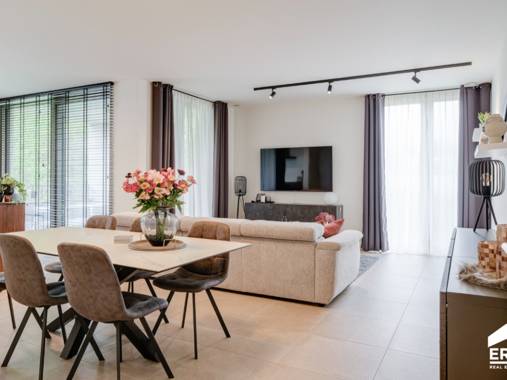 Paul Piperslaan - 42 - 3 - 3590