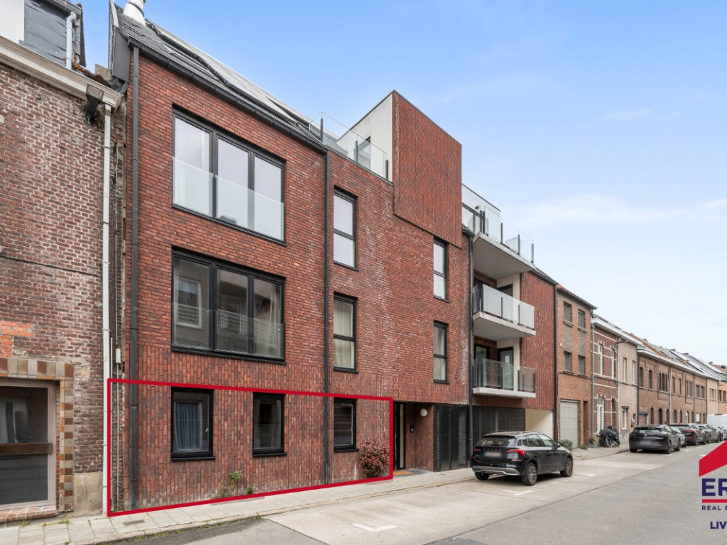 Binnenstraat - 180 - 1 - 9300