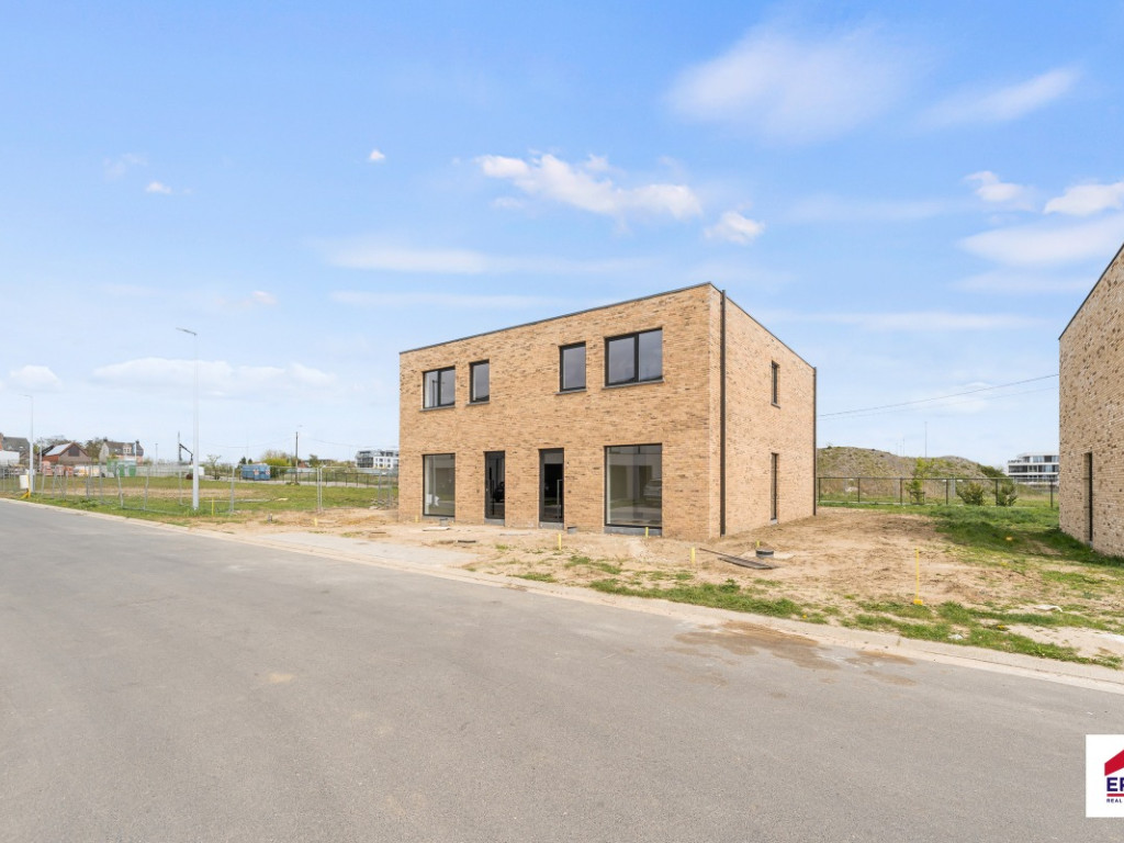 Berenakker - 23 - - 9880