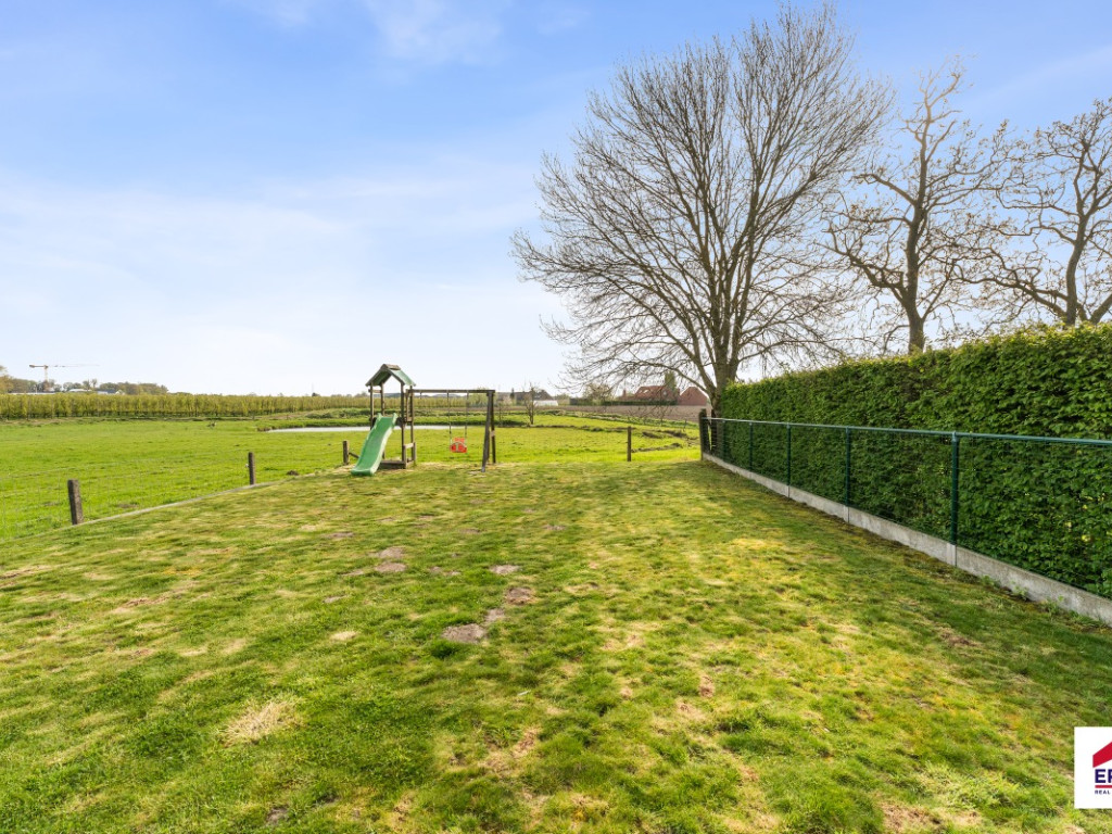 Brugsesteenweg - 61 - - 8740