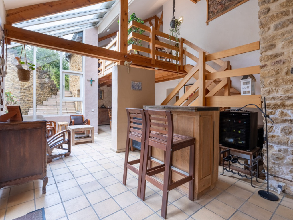 Rue Saint-Denis - 4 - - 6700