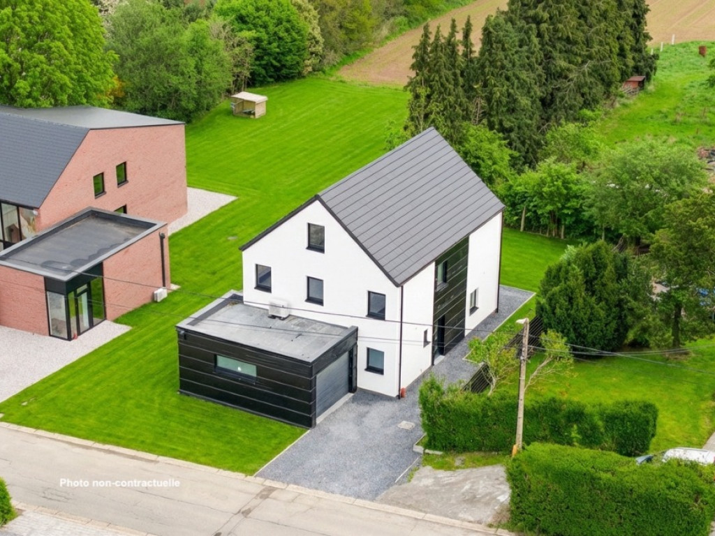 Rue Moray - 24 - - 4218