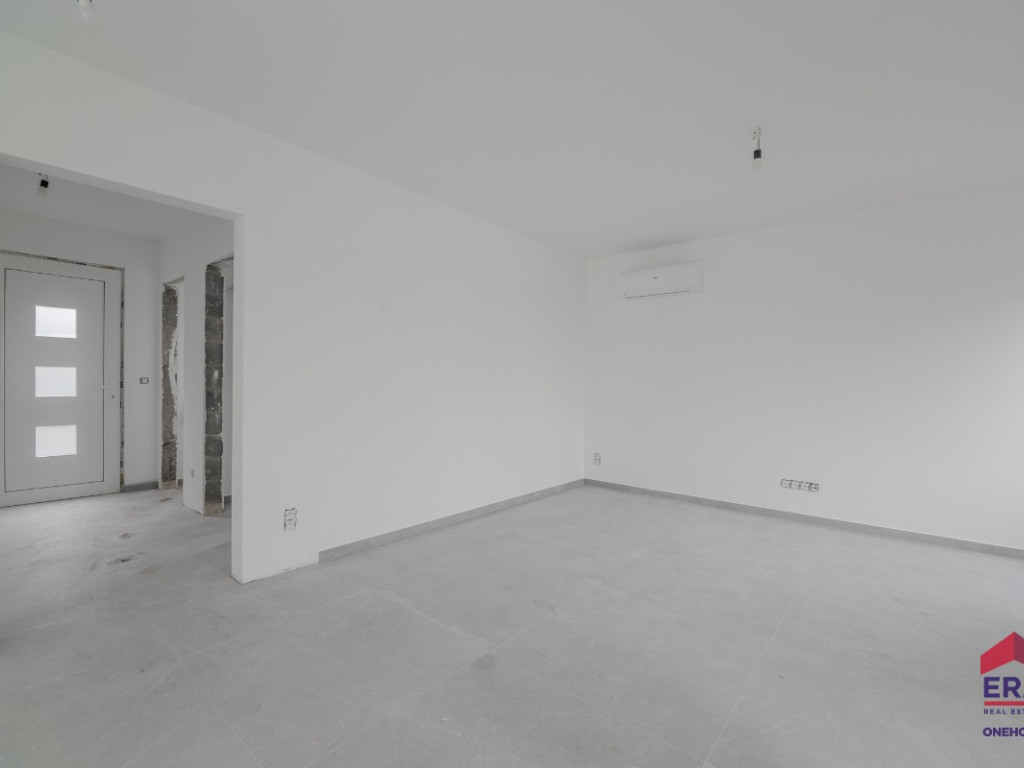 Rue Moray - 24 - - 4218