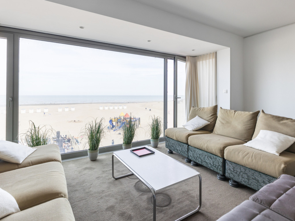 Zeedijk (Commodore) - 478 - - 8670