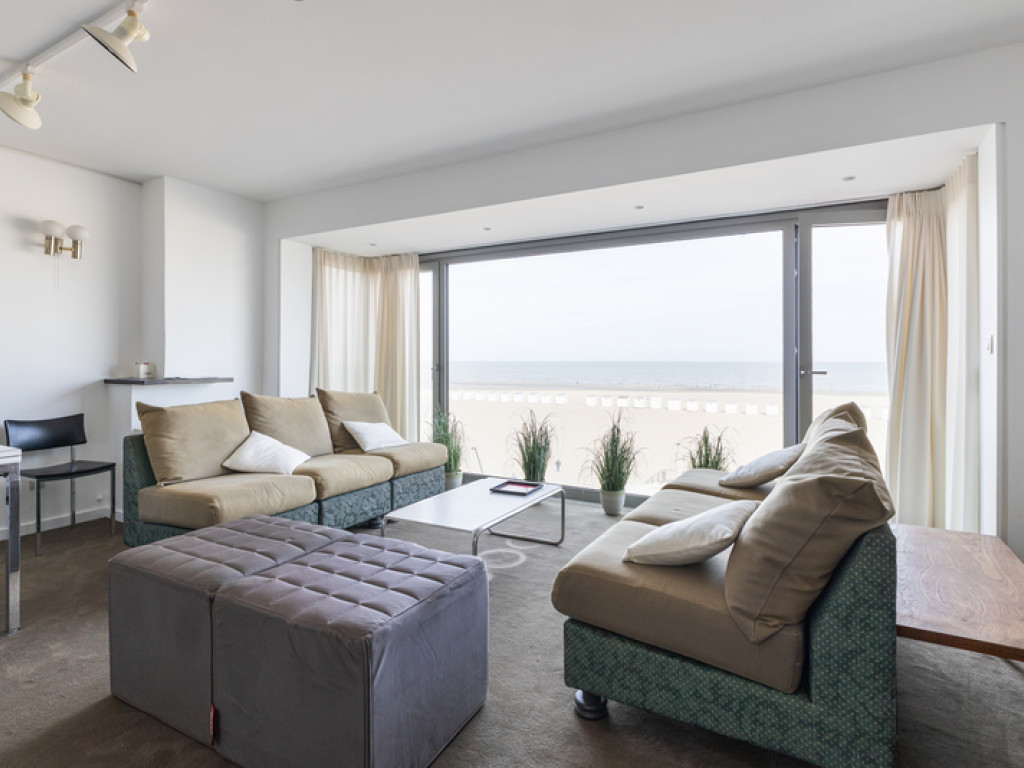 Zeedijk (Commodore) - 478 - - 8670