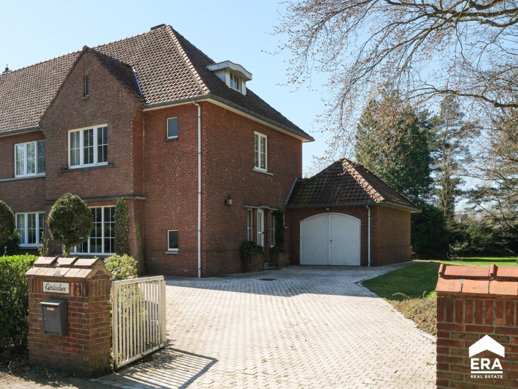 Tennislaan - 14 - - 3900