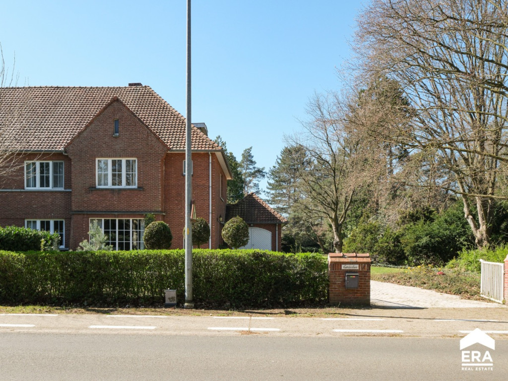 Tennislaan - 14 - - 3900