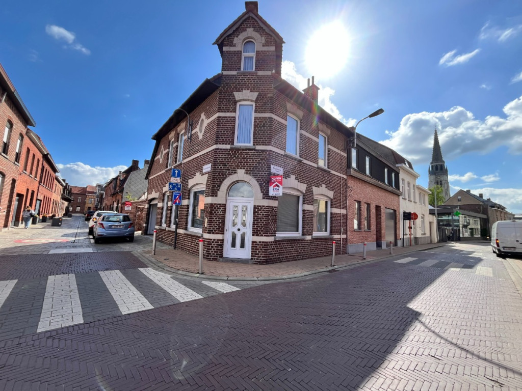 Donkerstraat - 2 - - 8940