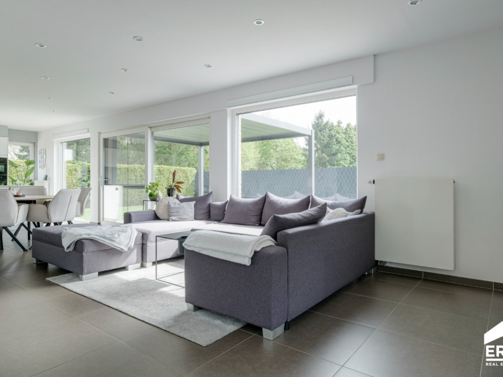 Hasselbosstraat - 15 - - 653 S P0001 - 3700