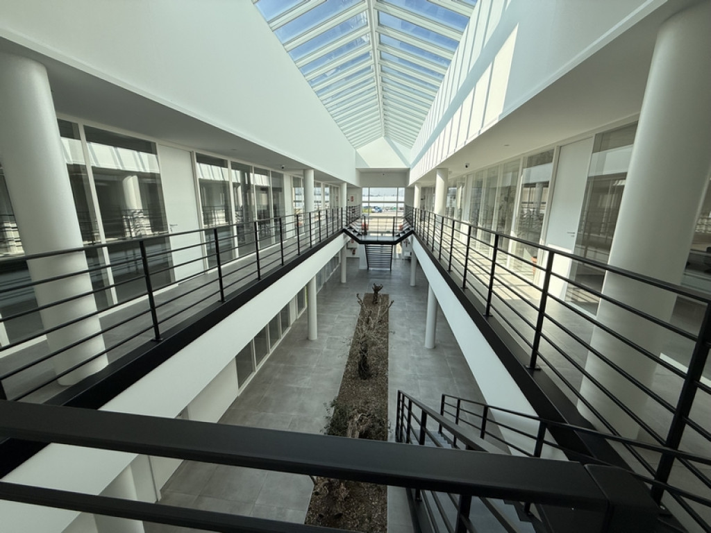 rue des Nouvelles Technologies - 3 - 3 - 4821