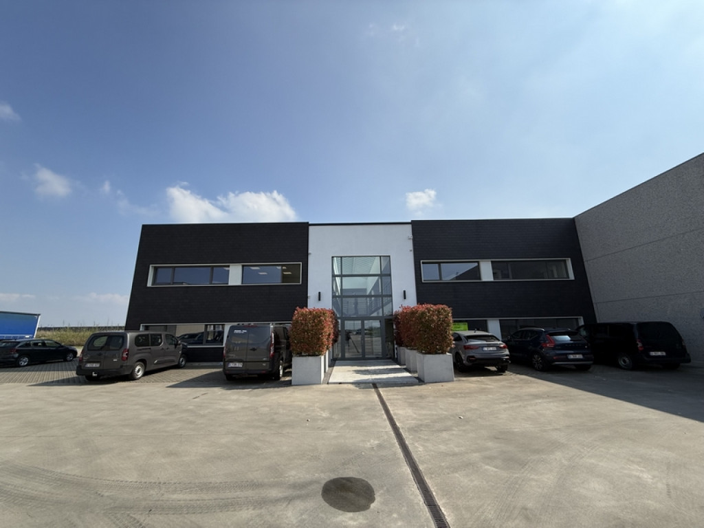 rue des Nouvelles Technologies - 3 - 3 - 4821