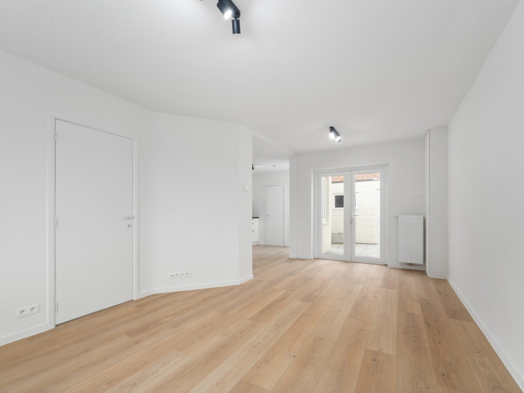 Labostraat - 28 - - 9160