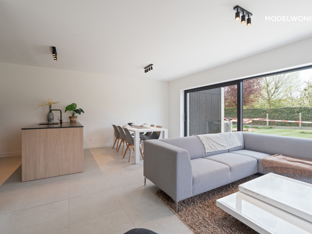 Winhof - 32 - - Lot 6 - 1730