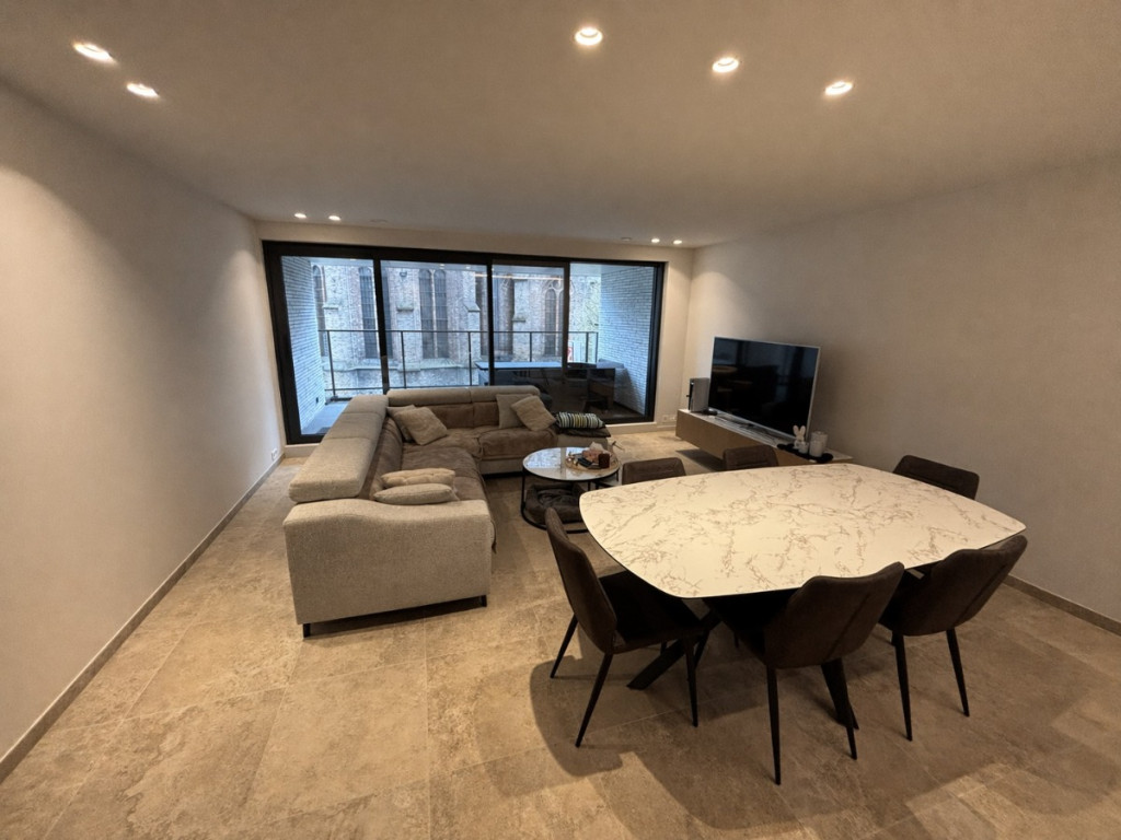 Guido Gezelleplein - 2 - 103 - 8840