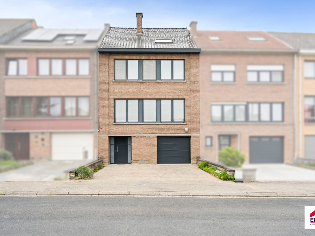 Emile de Blutslaan - 12 - - 1702