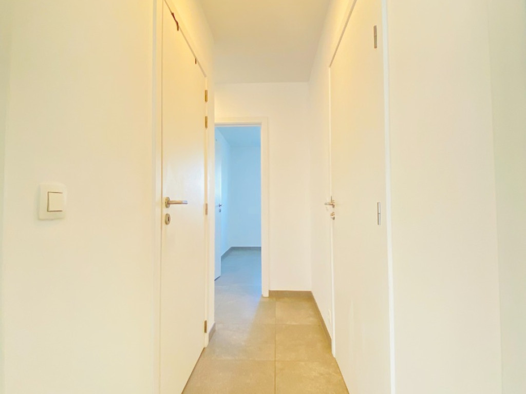 Beselarestraat - 247 - 0101 - 8980