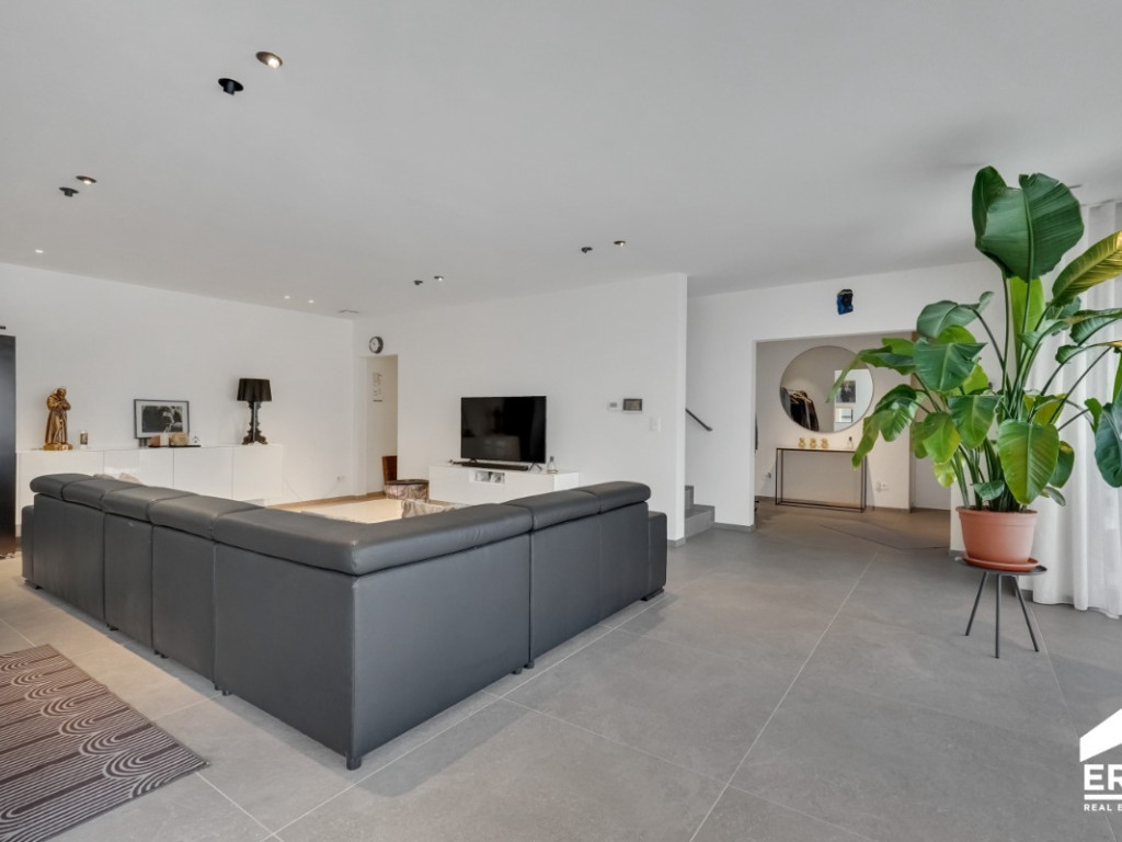 Wandelstraat - 23 - - 3600