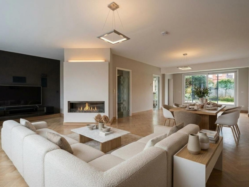 Emile de Blutslaan - 12 - - 1702