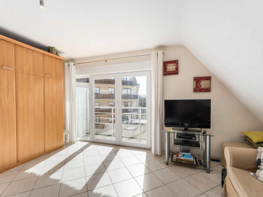 Koninginnelaan - 20 - 0202 - 8660