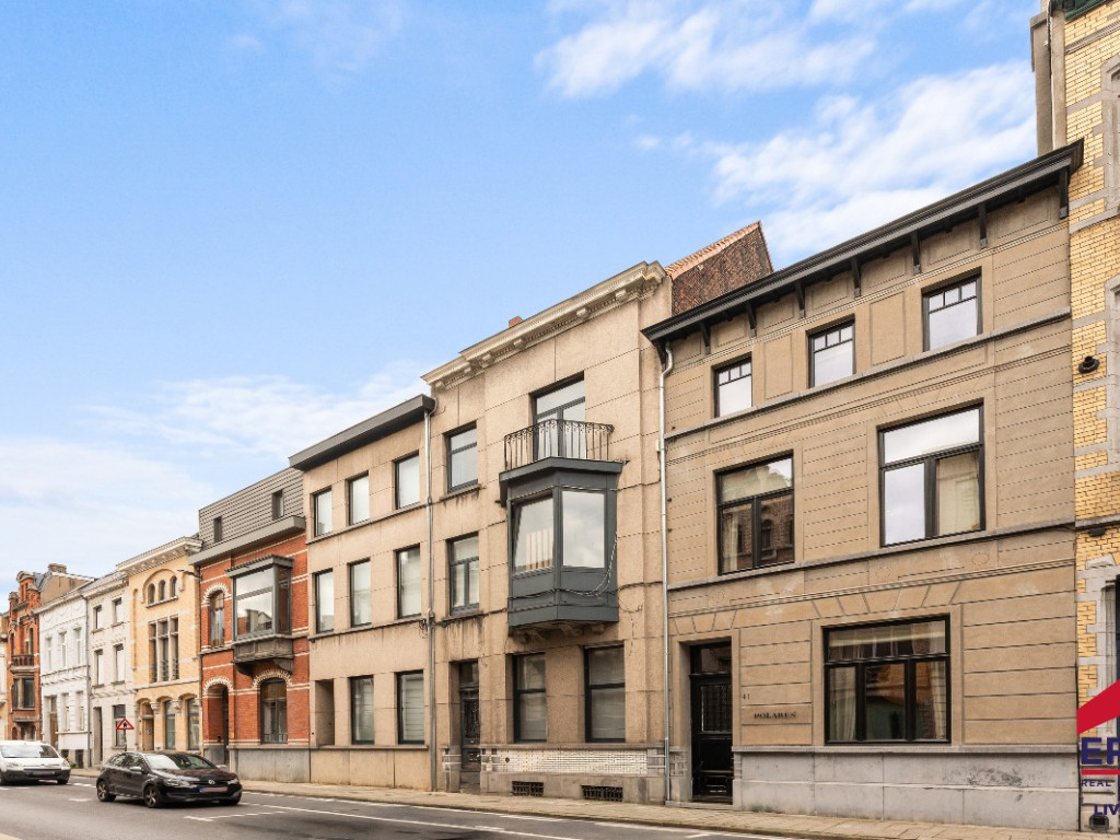 Dirk Martensstraat - 43 - - 9300