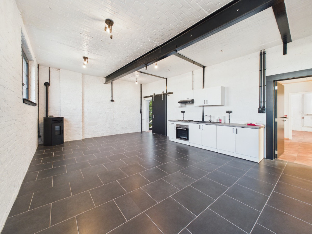 Route de Marche - 4 - A - 5377