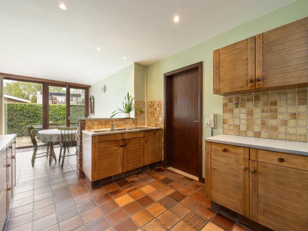 Lage Kaart - 325 - - 2930