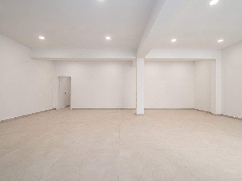 Beeklaan - 1 - - Handelsruimte 2 - 9550