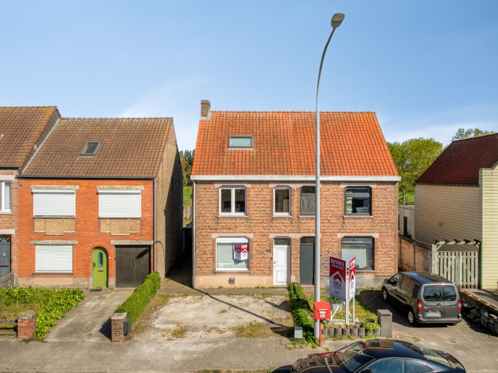 Torhoutsesteenweg - 83 - - 8210