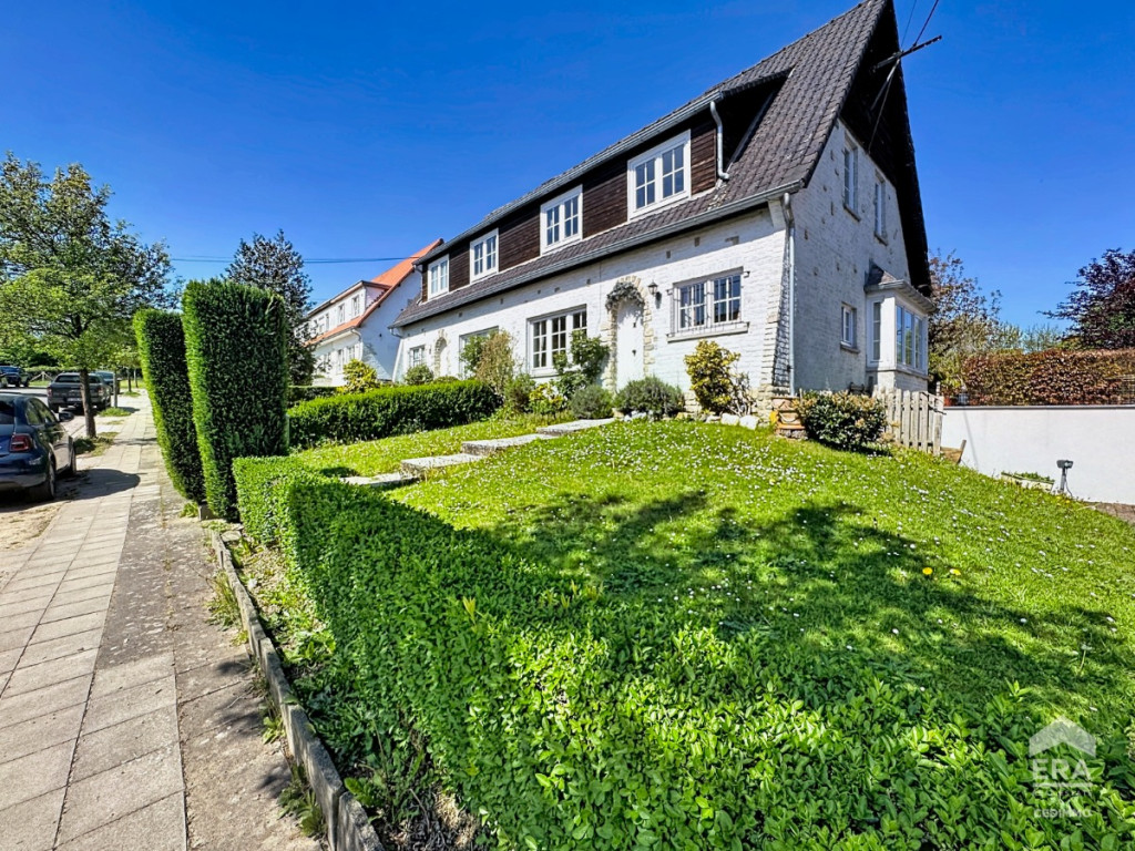 Avenue des Coquelicots - 8 - - 1420