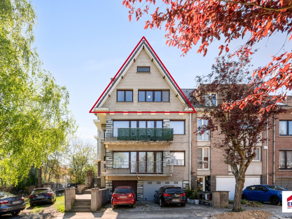 Hooghofstraat - 15 - - 1700