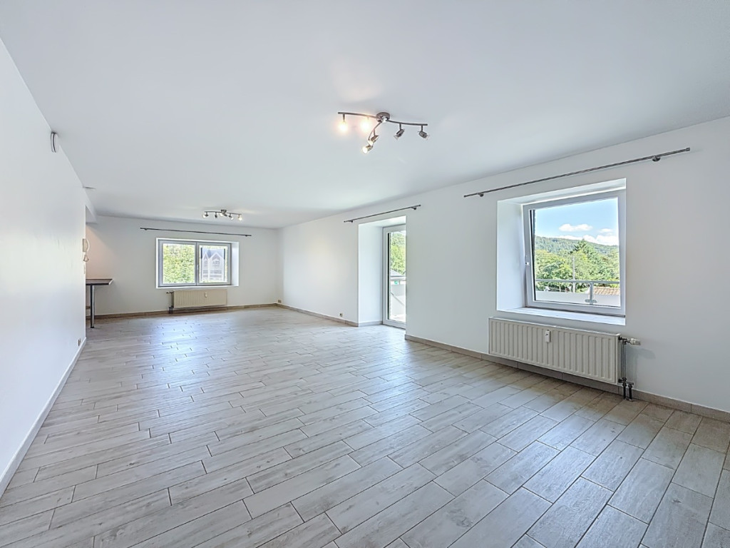 rue de la roche - 85 APP 6 - - 6990