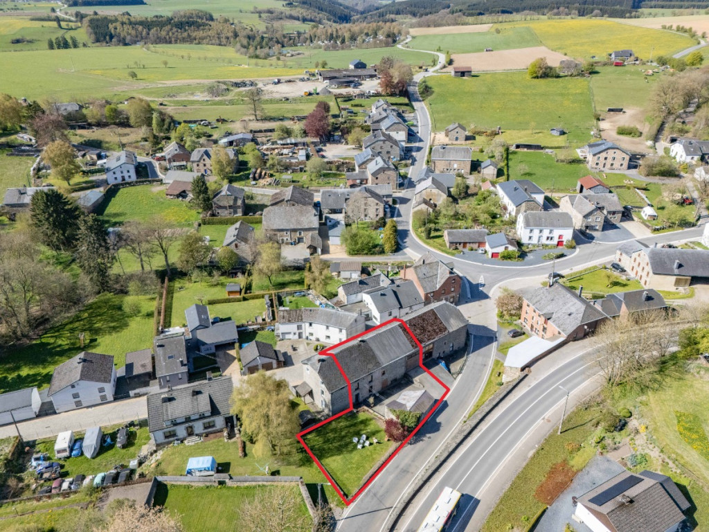 Rue du centre - 2 - - 6670