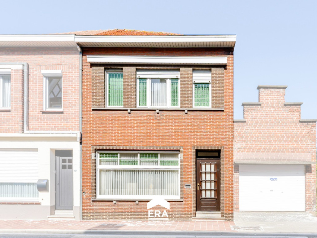 Torhoutstraat - 22 - - 8810