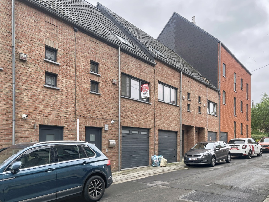 Rue des Veuves - 6 - D - 7012