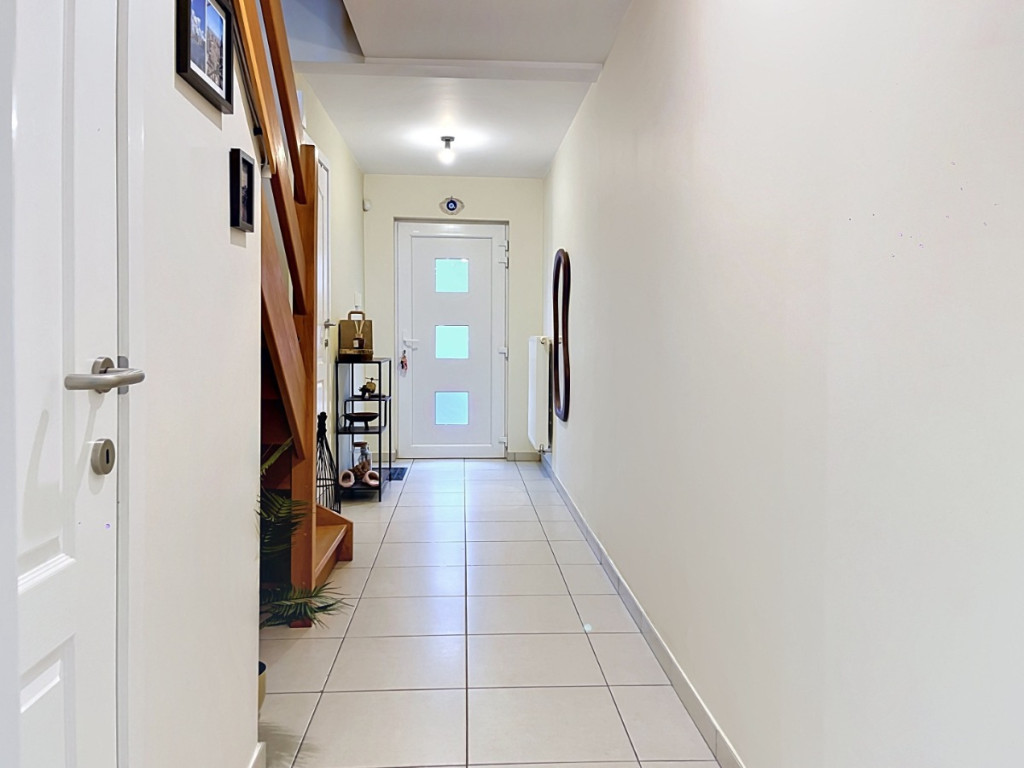 Rue des Veuves - 6 - D - 7012