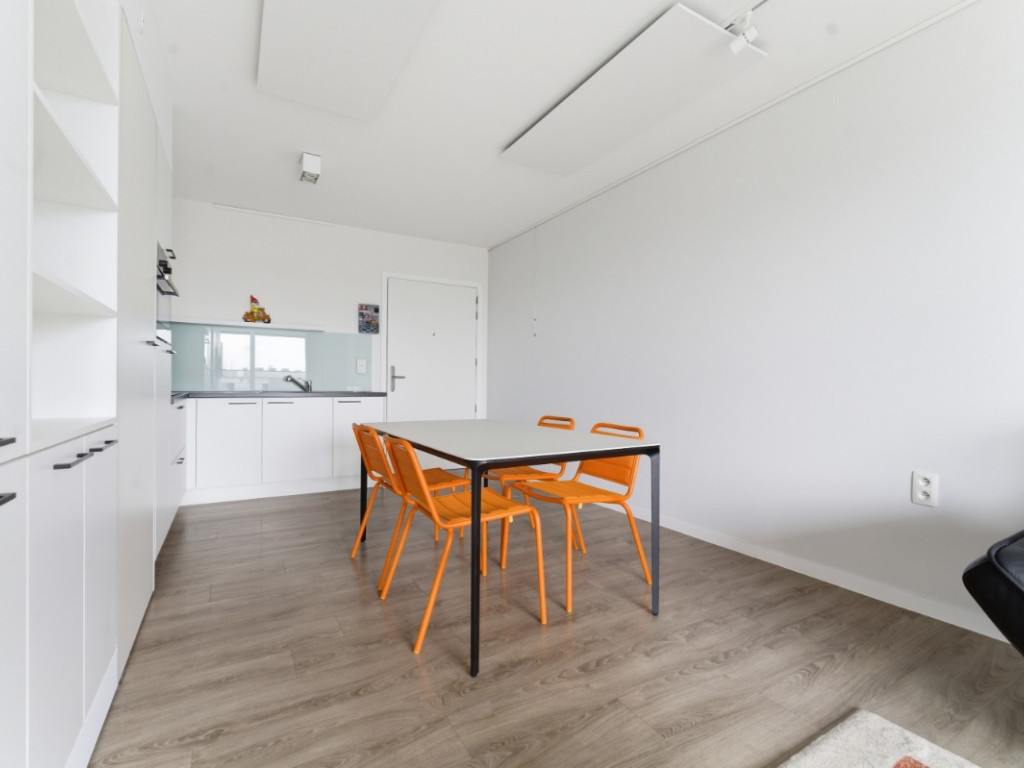 Zuidburgweg - 56 - 0214 - 8630