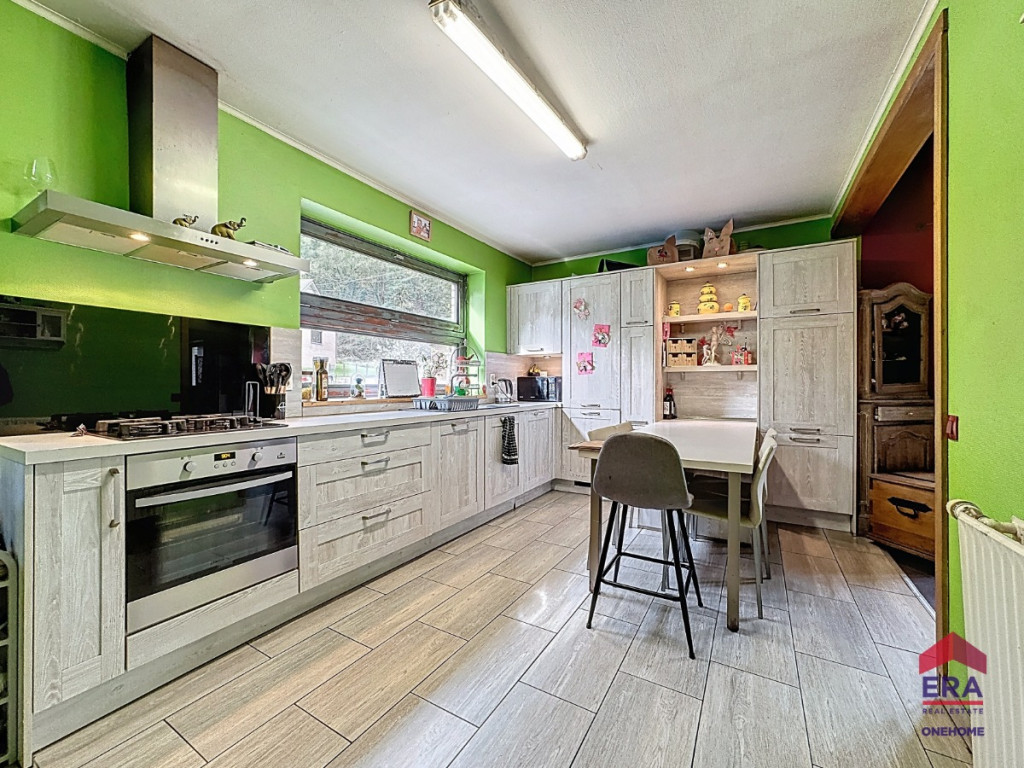 Rue du Samson - 25 - - 5300