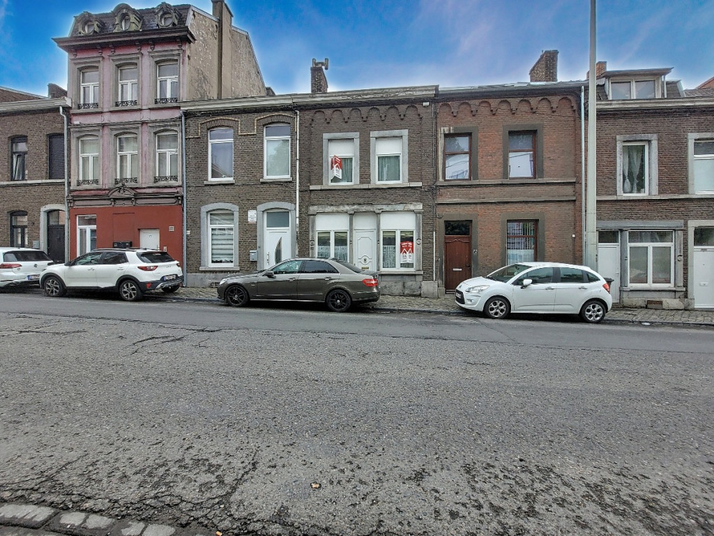 Avenue Reine Astrid - 77 - - 4500