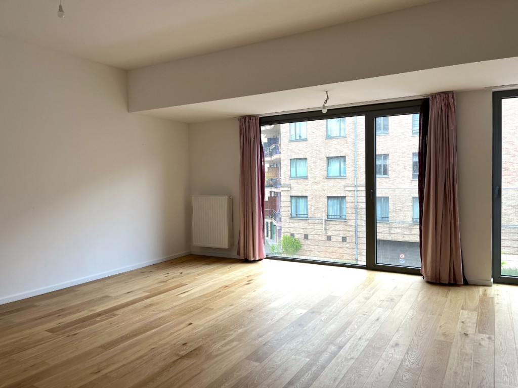 Avenue Marcel Thiry - 75 - - 1200