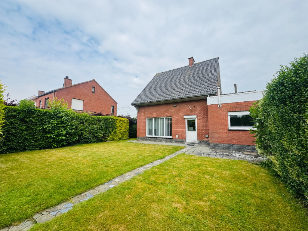 Lucasstraat - 11 - - 8840